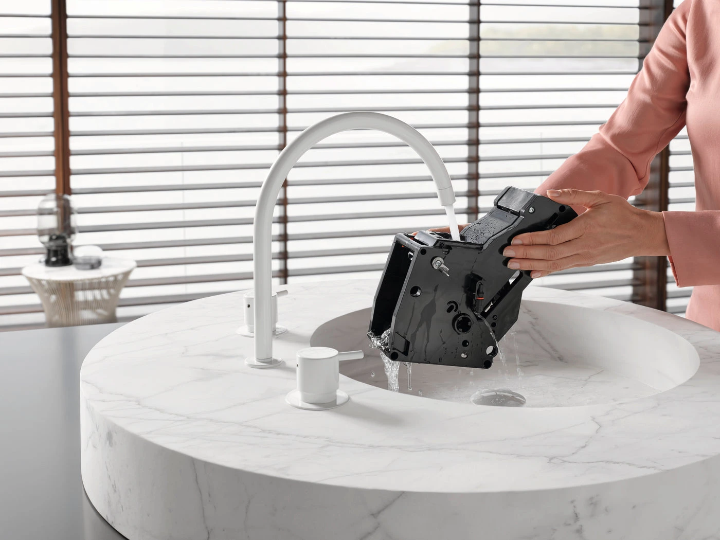 MIELE CM5310 Silence NEW VERSION - Obsidian Black 8 MIELE CM5310 Silence NEW VERSION - Obsidian Black - Image 8