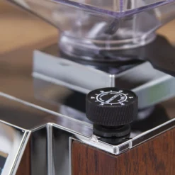 Eureka Mignon Specialita (Walnut) -Espresso Dolce Shop IMG 6425 1 1200x.progressive 5863f187 a3ec 433d 91b6 d524ba558620