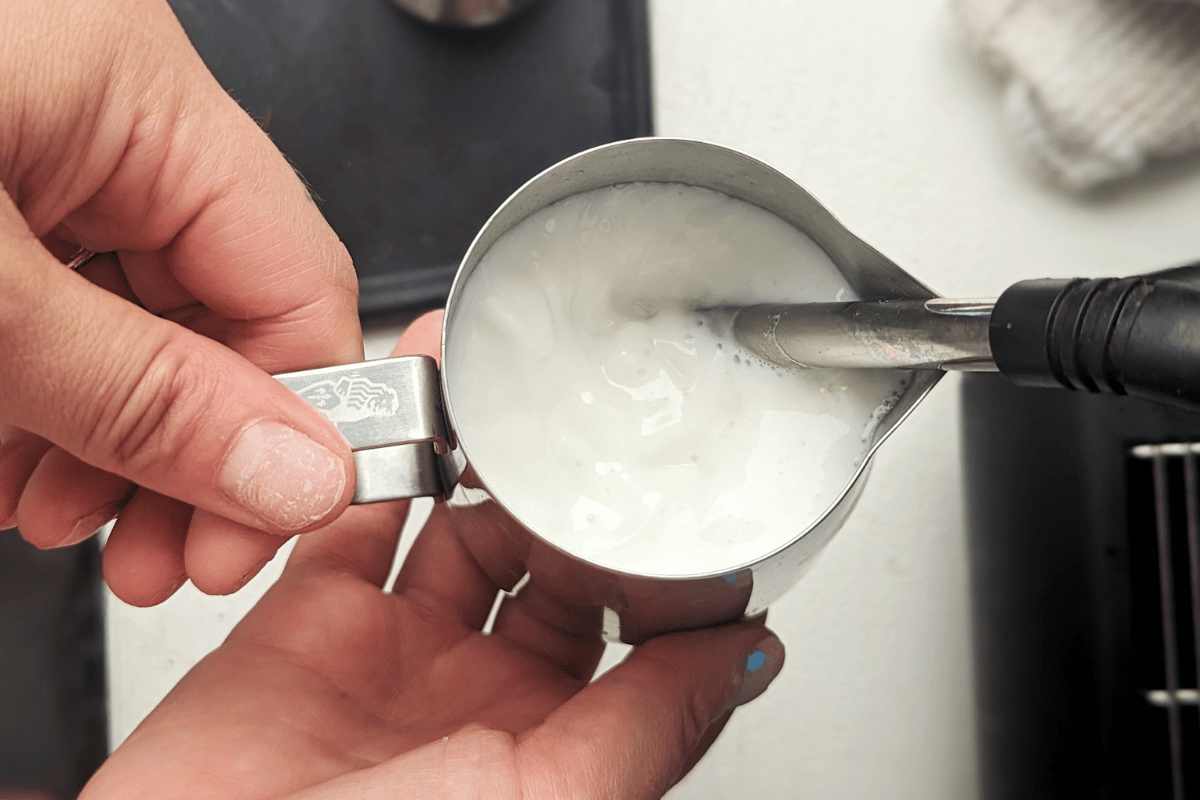 Espresso Dolce Shop 20 Espresso Dolce Shop -Espresso Dolce Shop 114 How to steam milk on an espresso machine 1200 x 800